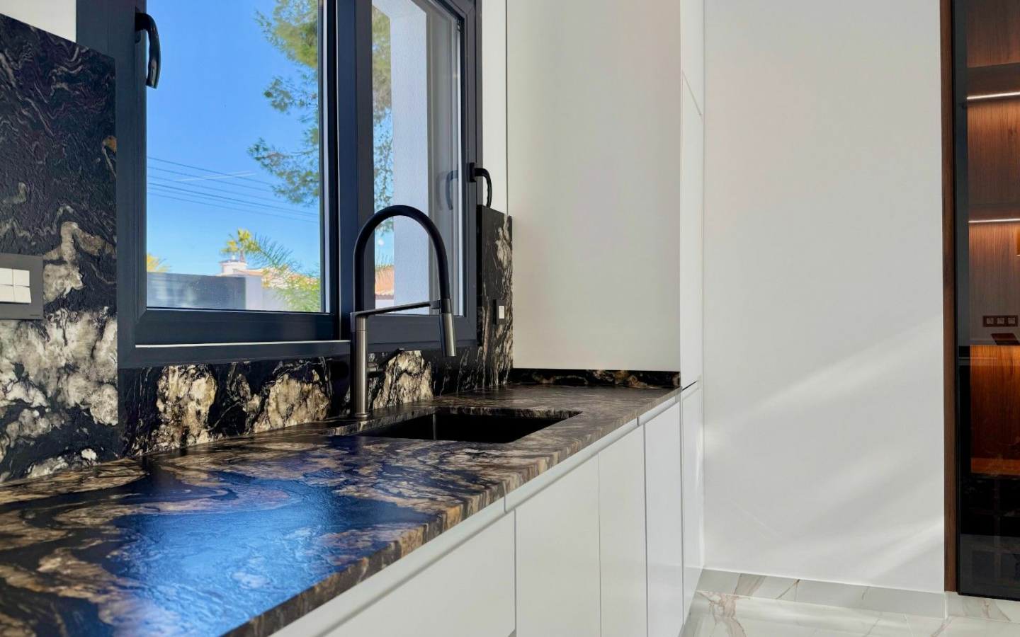 4-bedroom Villa In Rojales, Spain (205 M²)