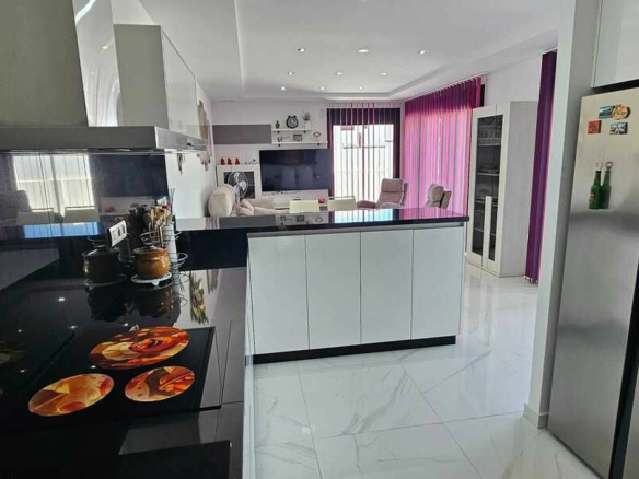 3-bedroom Villa In Los Montesinos, Spain