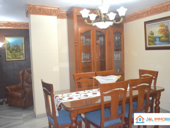 3-bedroom Apartment In Alicante, Spain (167 M²)