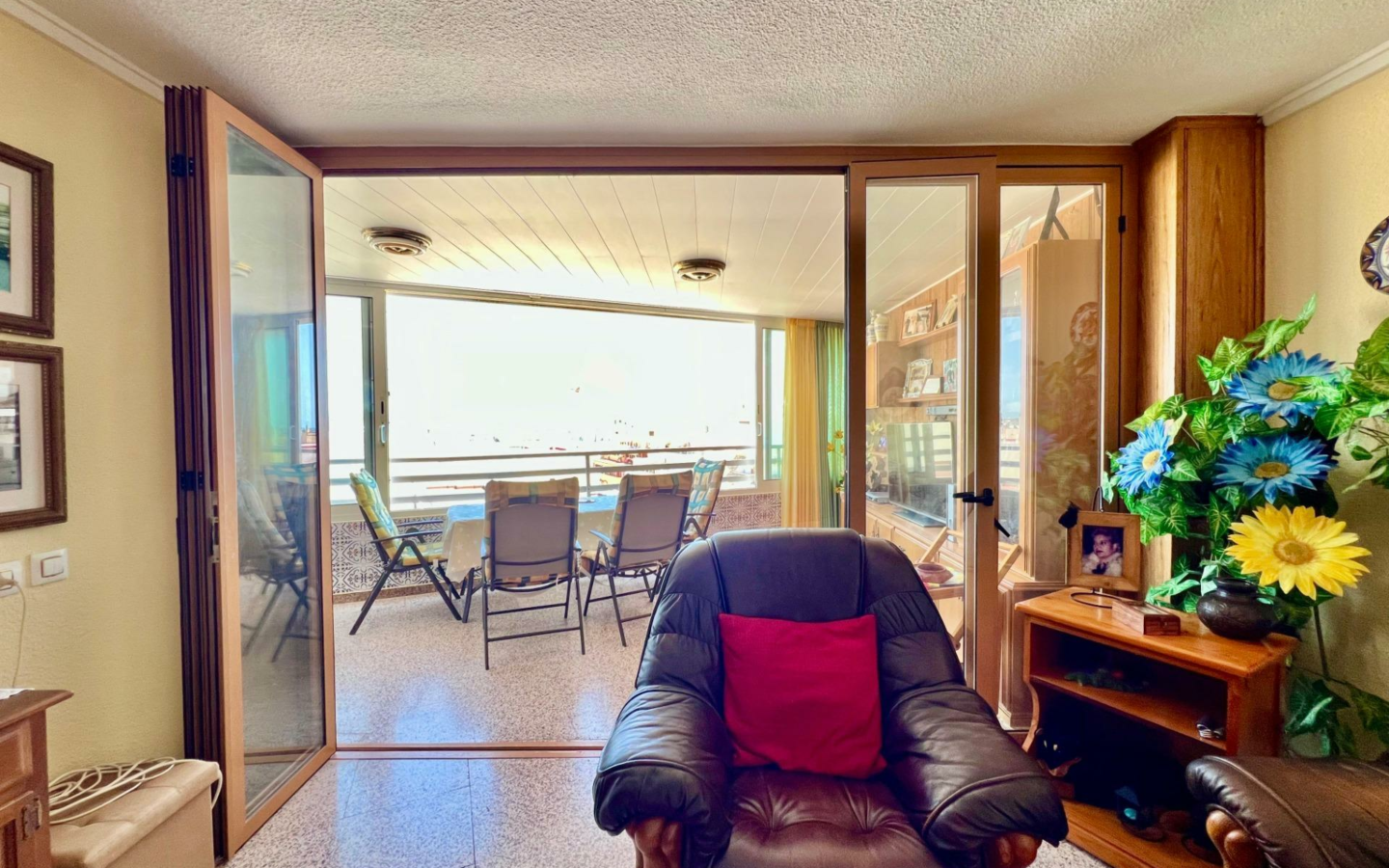 3-bedroom Apartment In Torrevieja, Spain (110 M²)
