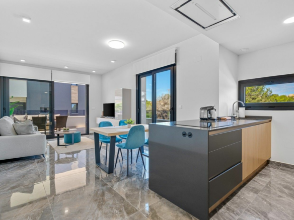 2-bedroom Apartment In Orihuela Costa, Spain (80 M²)