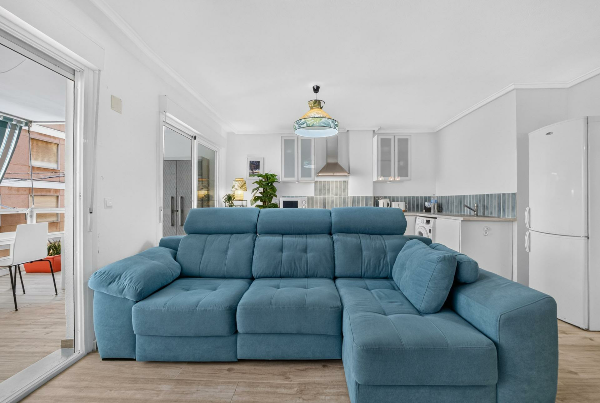 3-bedroom Apartment In Torrevieja, Spain (117 M²)