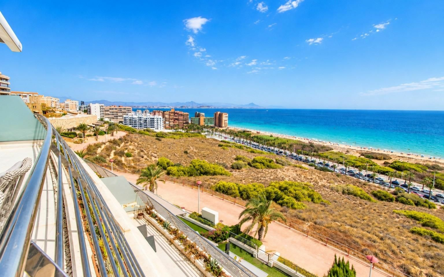 3-bedroom Apartment In Arenales Del Sol, Spain (153 M²)