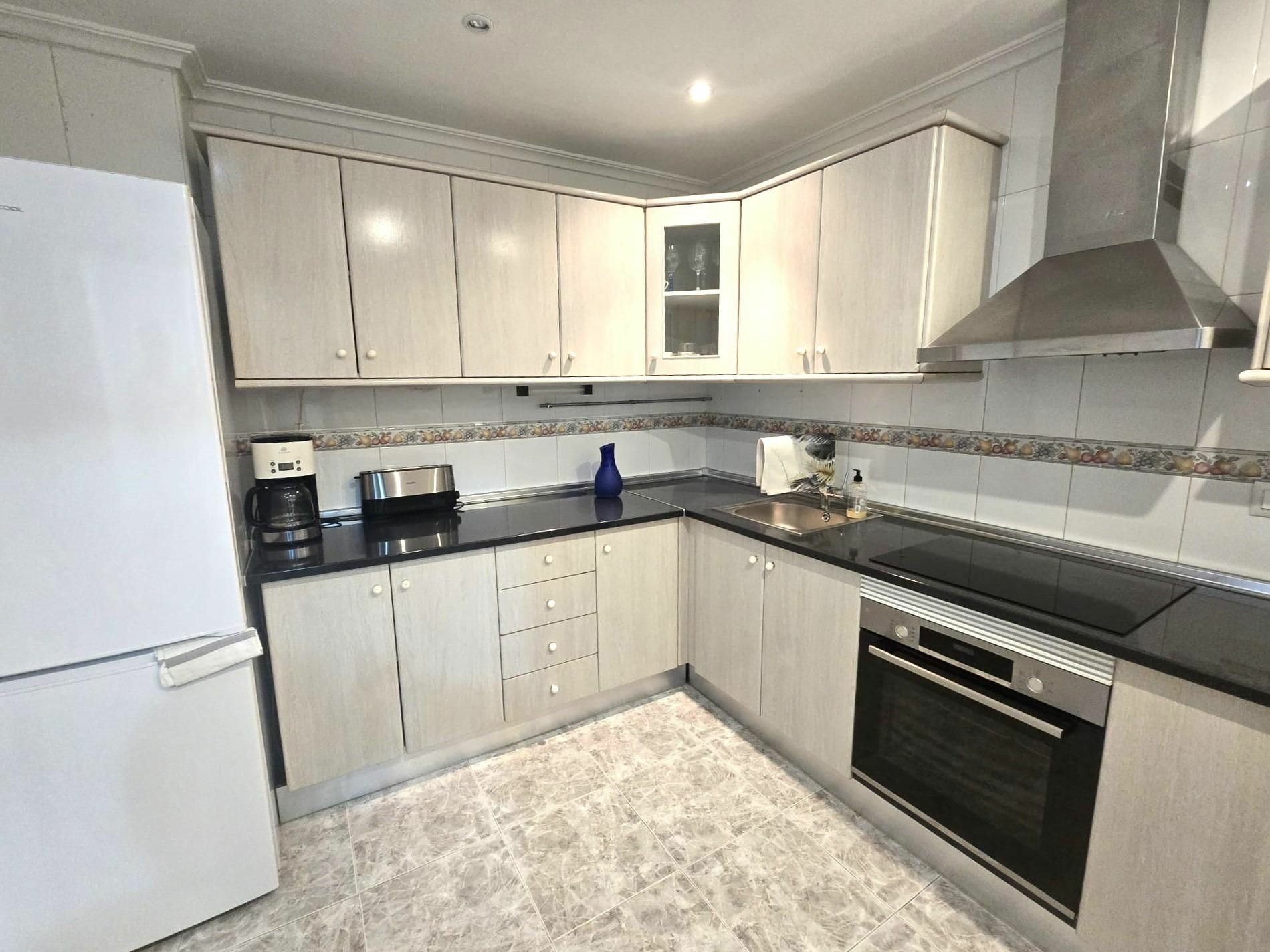 3-bedroom Apartment In Torrevieja, Spain (125 M²)