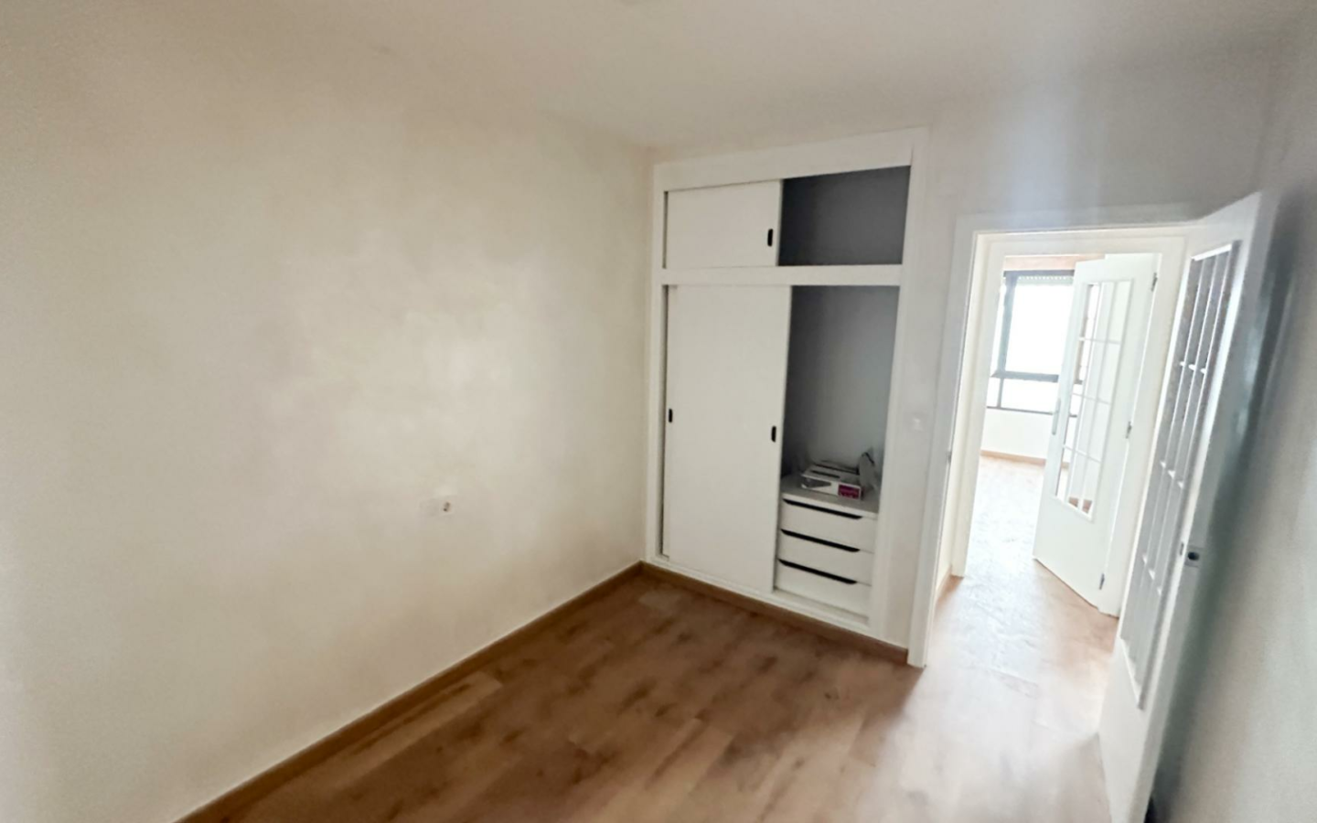 2-bedroom Apartment In Torrevieja, Spain (68 M²)
