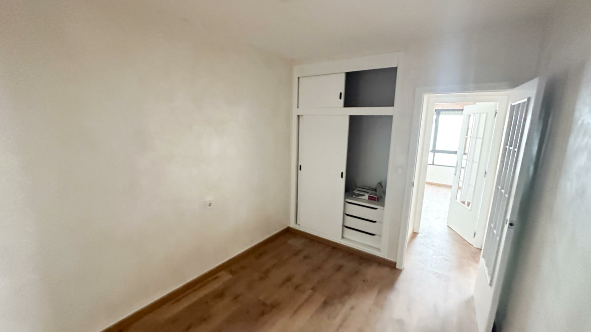 2-bedroom Apartment In Torrevieja, Spain (68 M²)