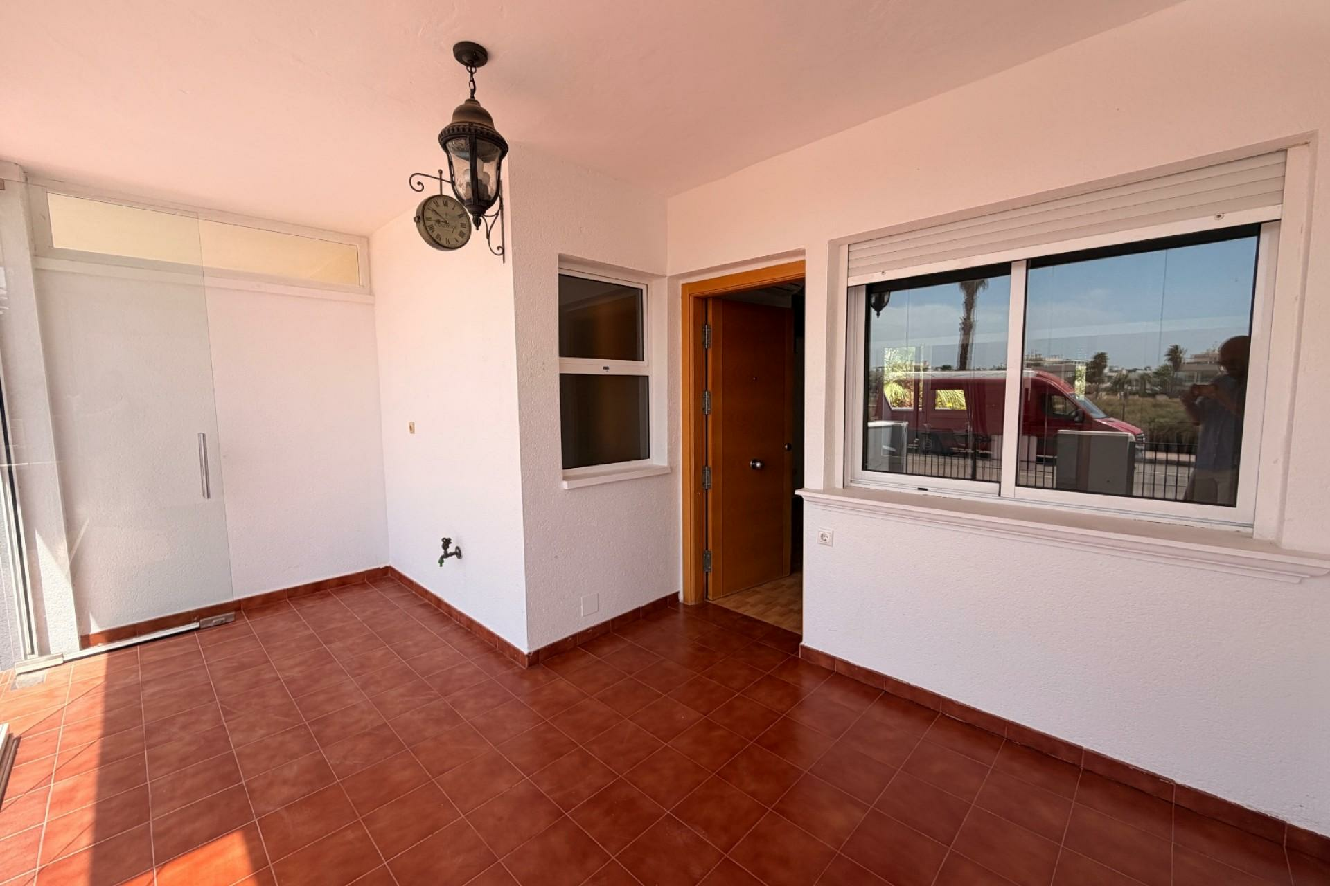 2-10-9e5b9b 3-bedroom Terraced House In Algorfa, Spain (88 M²)
