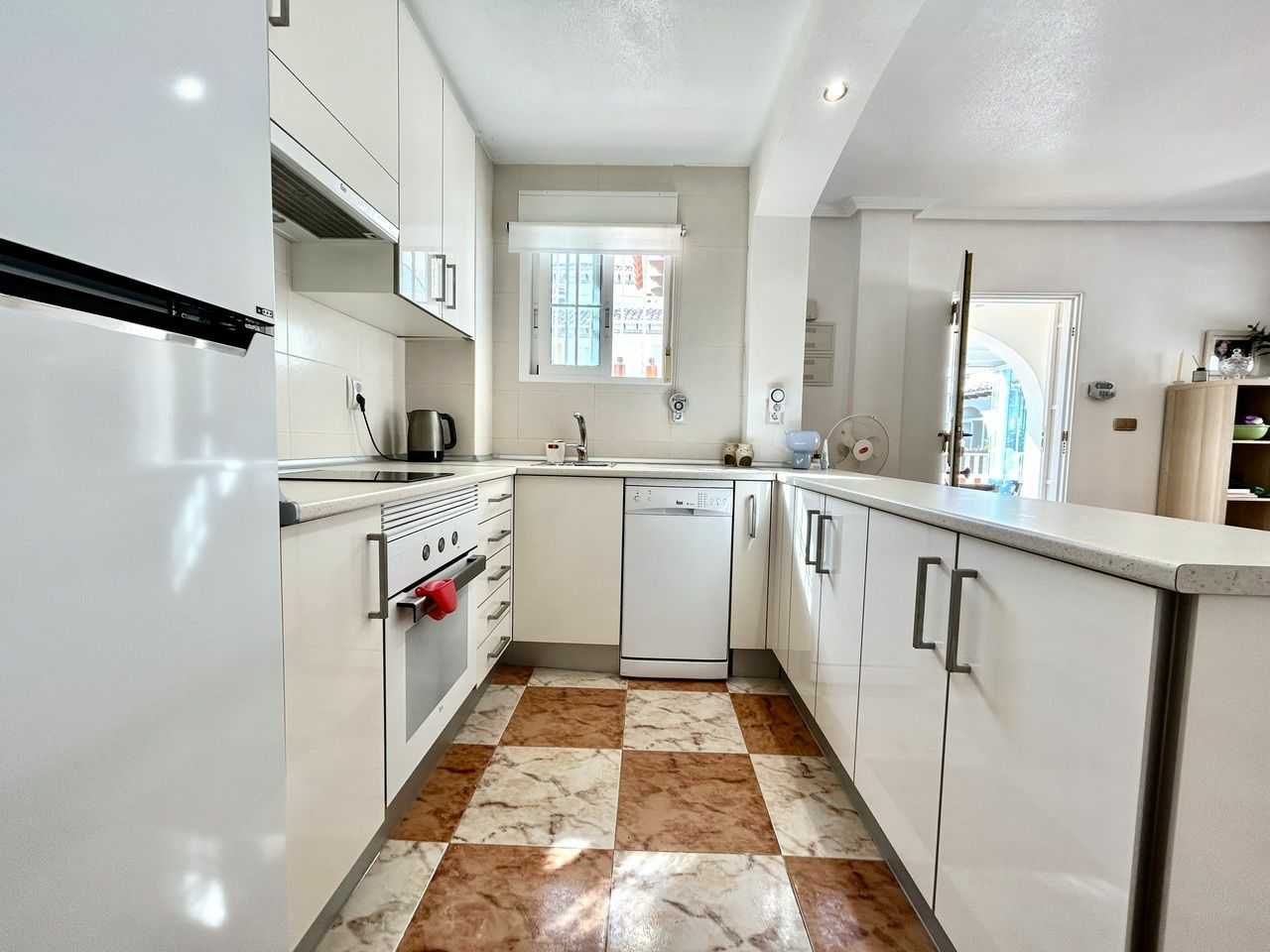 2-bedroom House In Cabo Roig, Spain (97 M²)