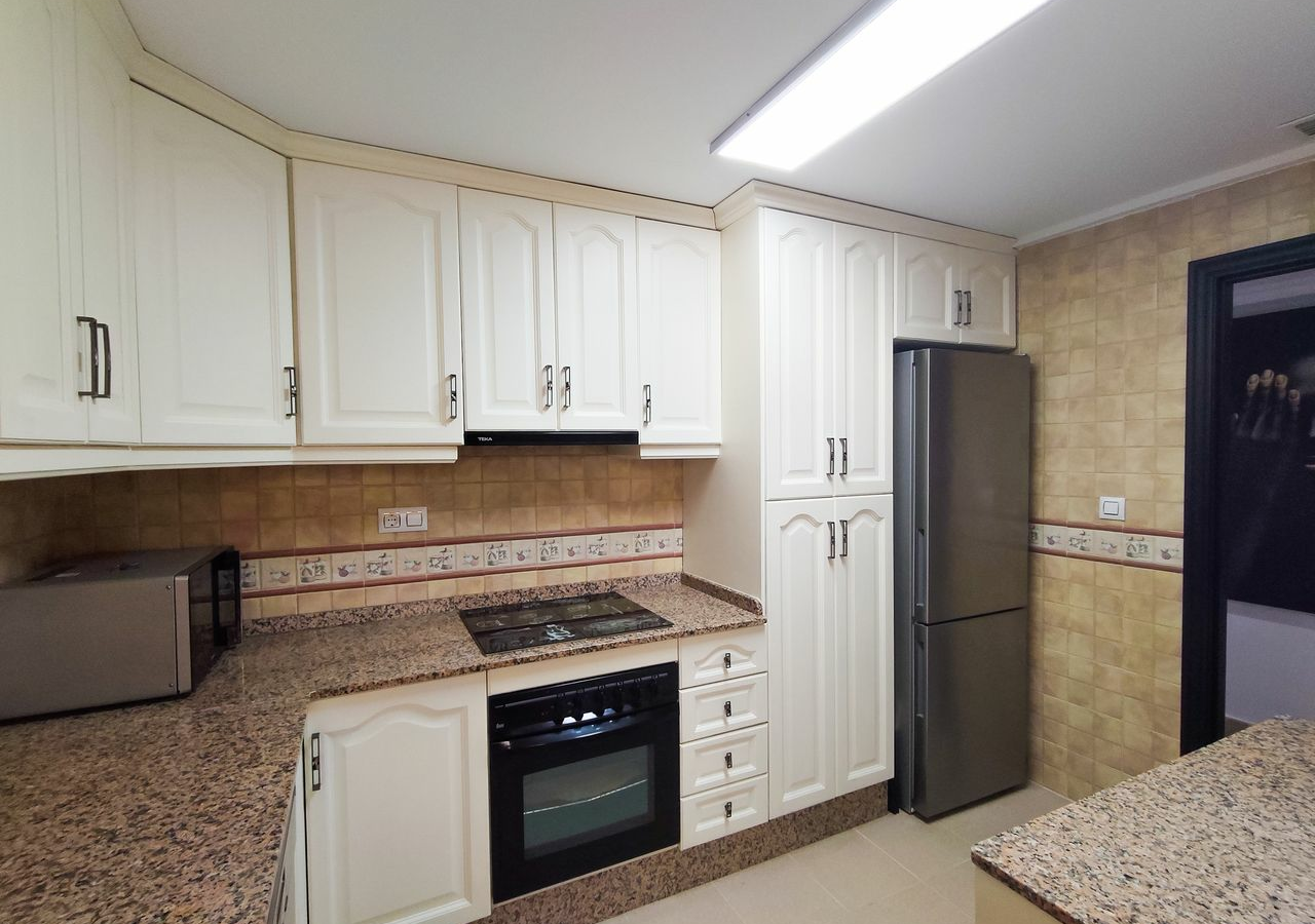 3-bedroom Apartment In Torrevieja, Spain (109 M²)