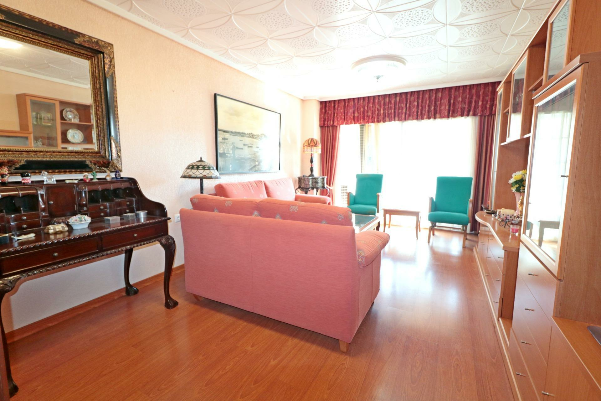 3-bedroom Apartment In Torrevieja, Spain (97 M²)