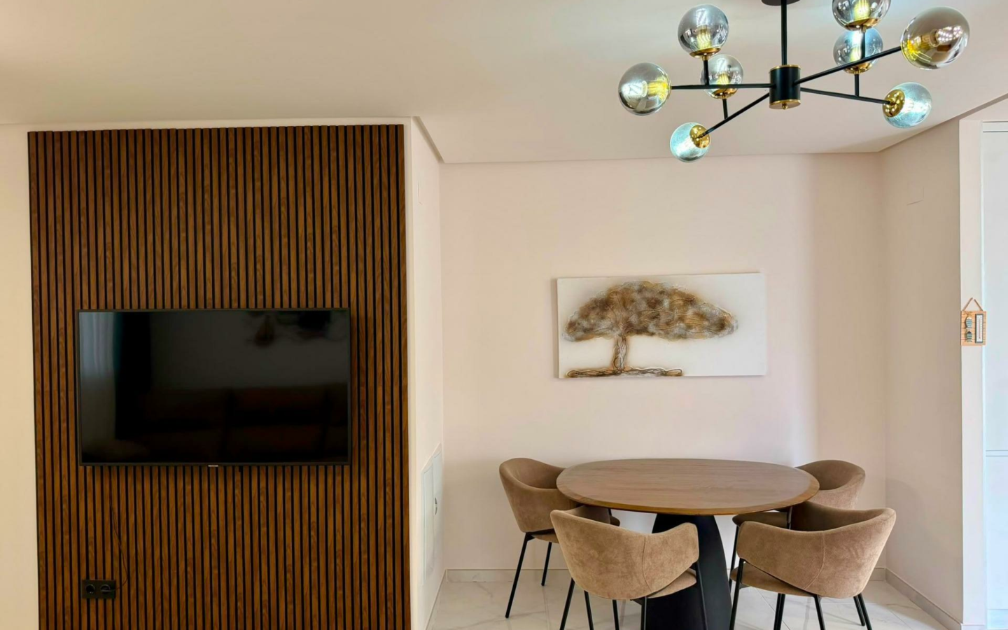 2-bedroom Apartment In Torrevieja, Spain (81 M²)