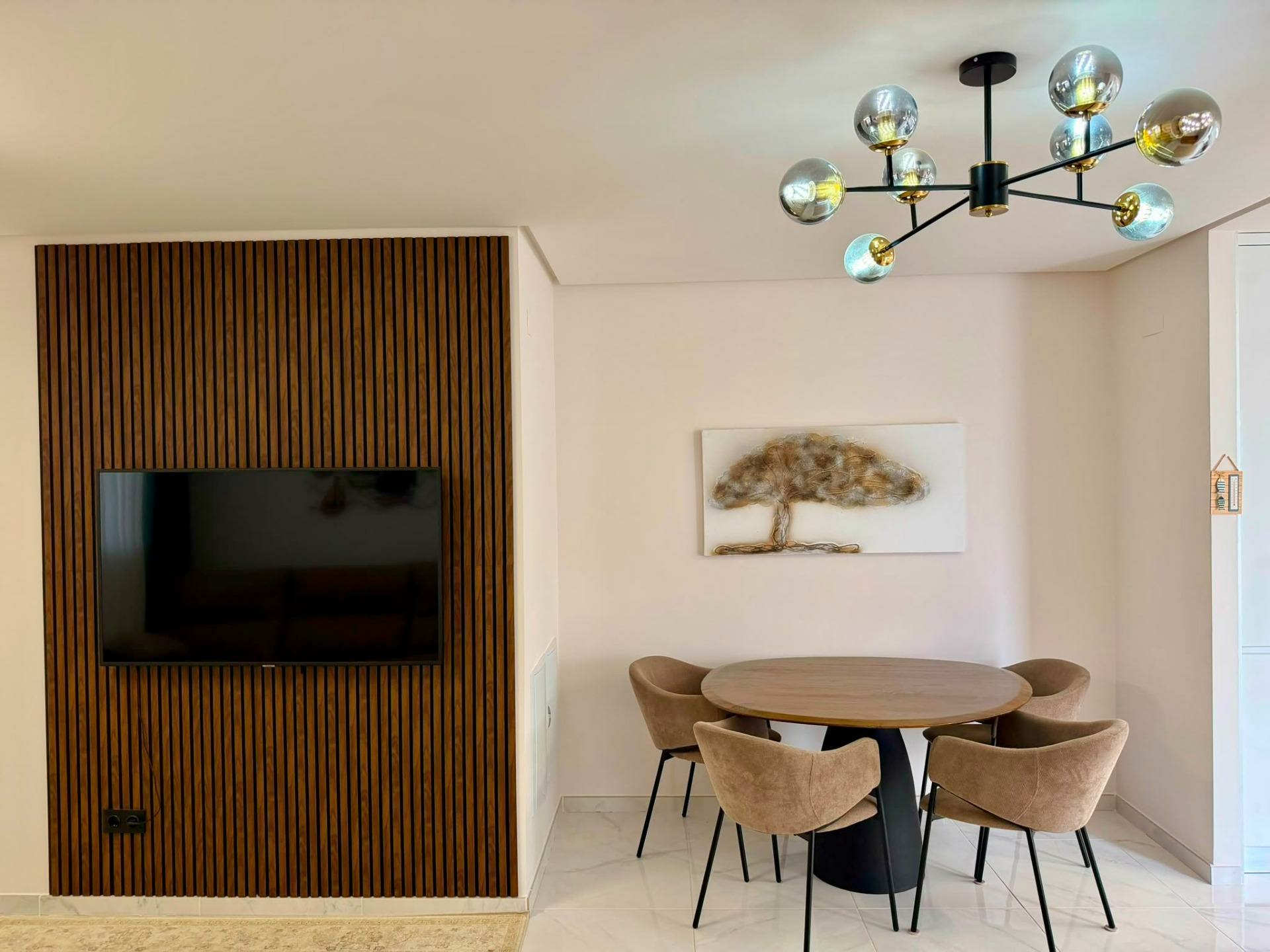 2-10-c42545 2-bedroom Apartment In Torrevieja, Spain (81 M²)