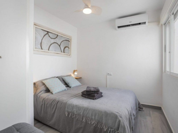 3-bedroom Apartment In Torrevieja, Spain (110 M²)