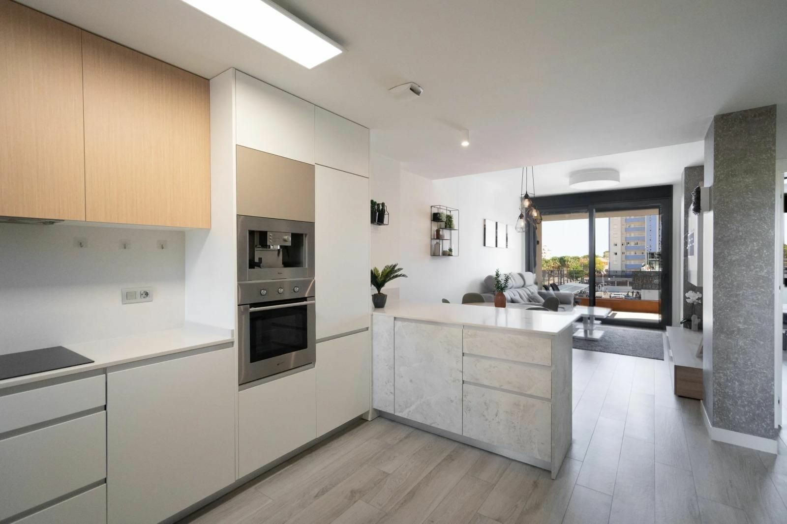 2-bedroom Apartment In Guardamar Del Segura, Spain (73 M²)