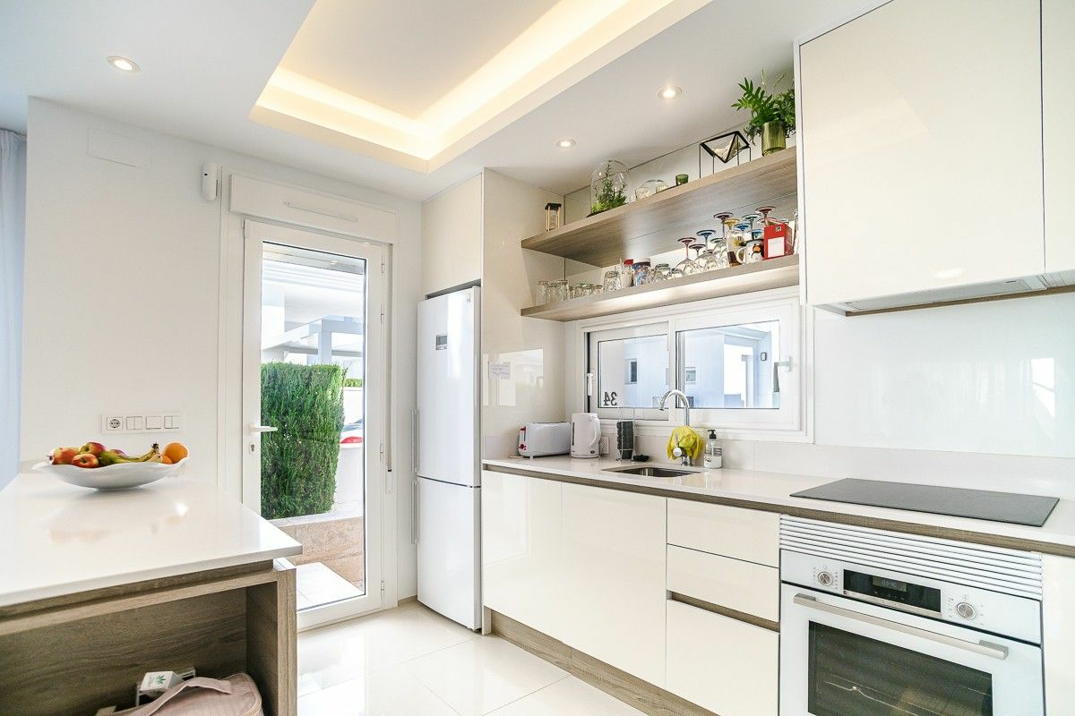 2-bedroom Villa In Almoradi, Spain (134 M²)