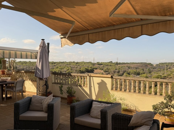 5-bedroom Villa In Orihuela Costa, Spain (214 M²)