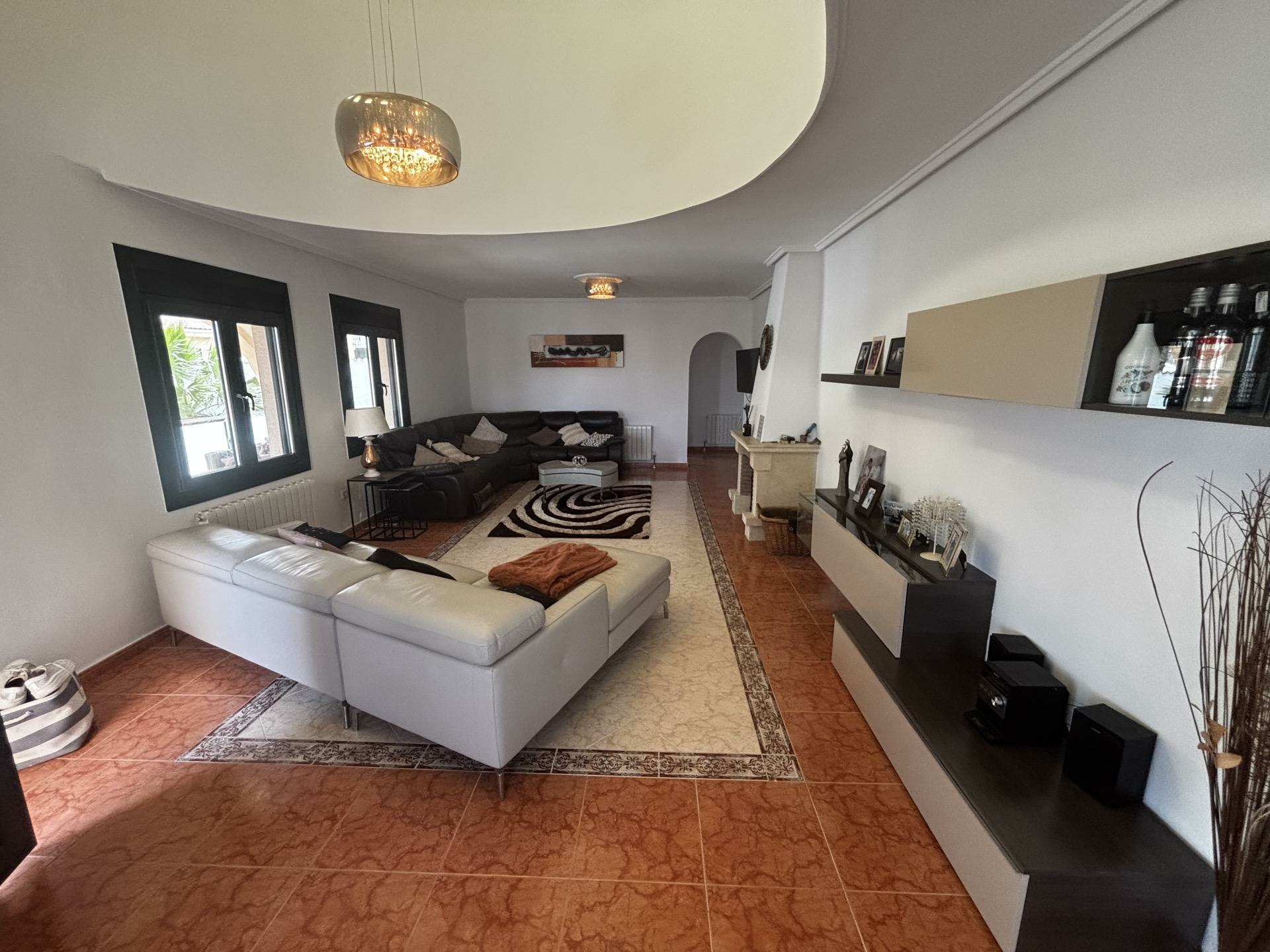 4-bedroom Villa In Rojales, Spain (247 M²)