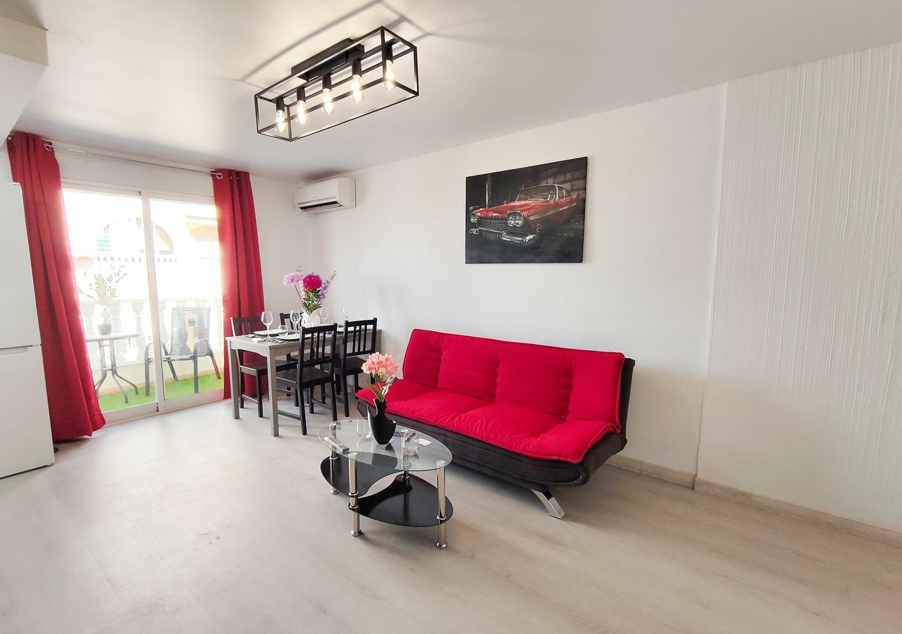 3-bedroom Apartment In Torrevieja, Spain (75 M²)