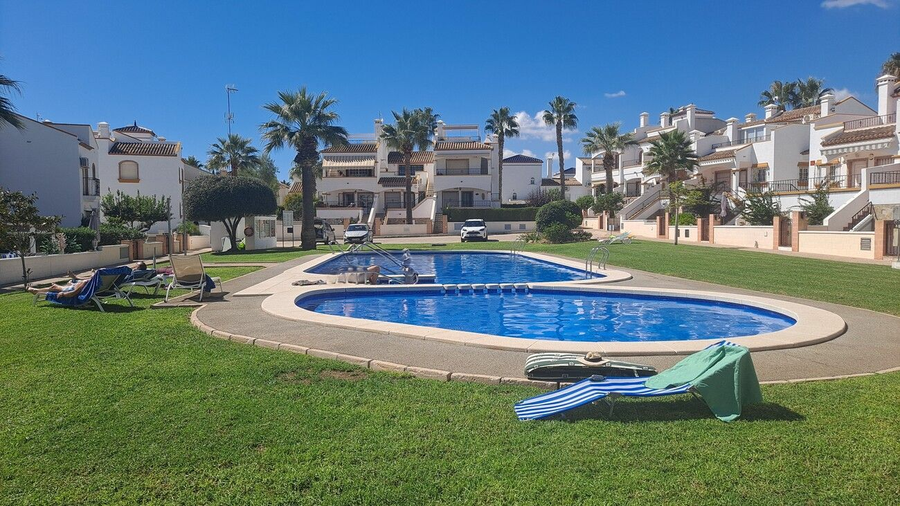 2-bedroom House In Orihuela Costa, Spain (87 M²)