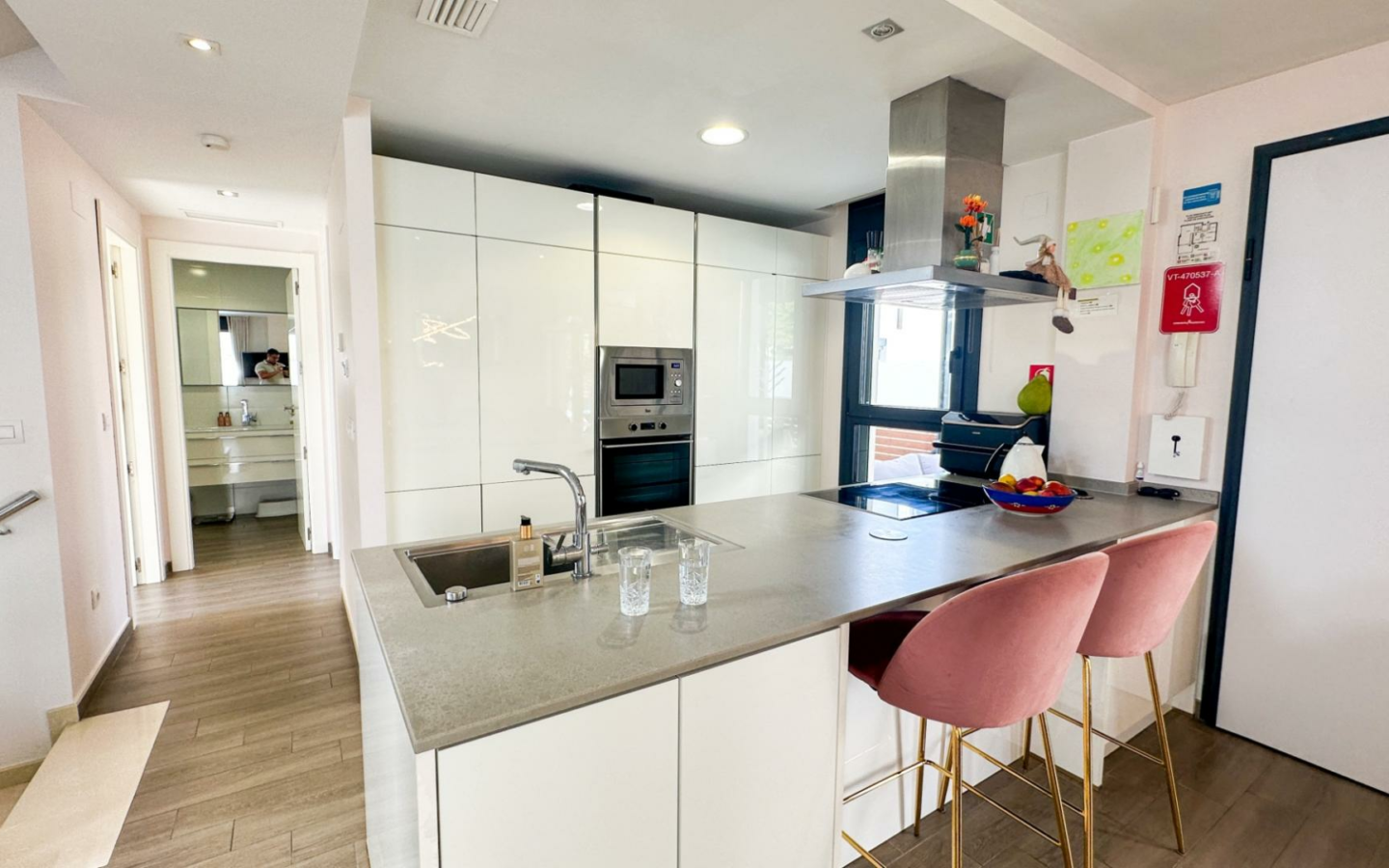 5-bedroom Villa In Torrevieja, Spain (250 M²)