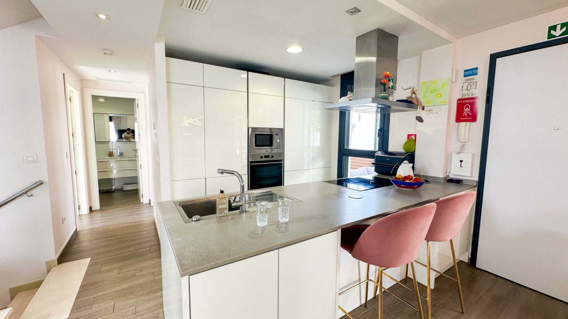 5-bedroom Villa In Torrevieja, Spain (250 M²)