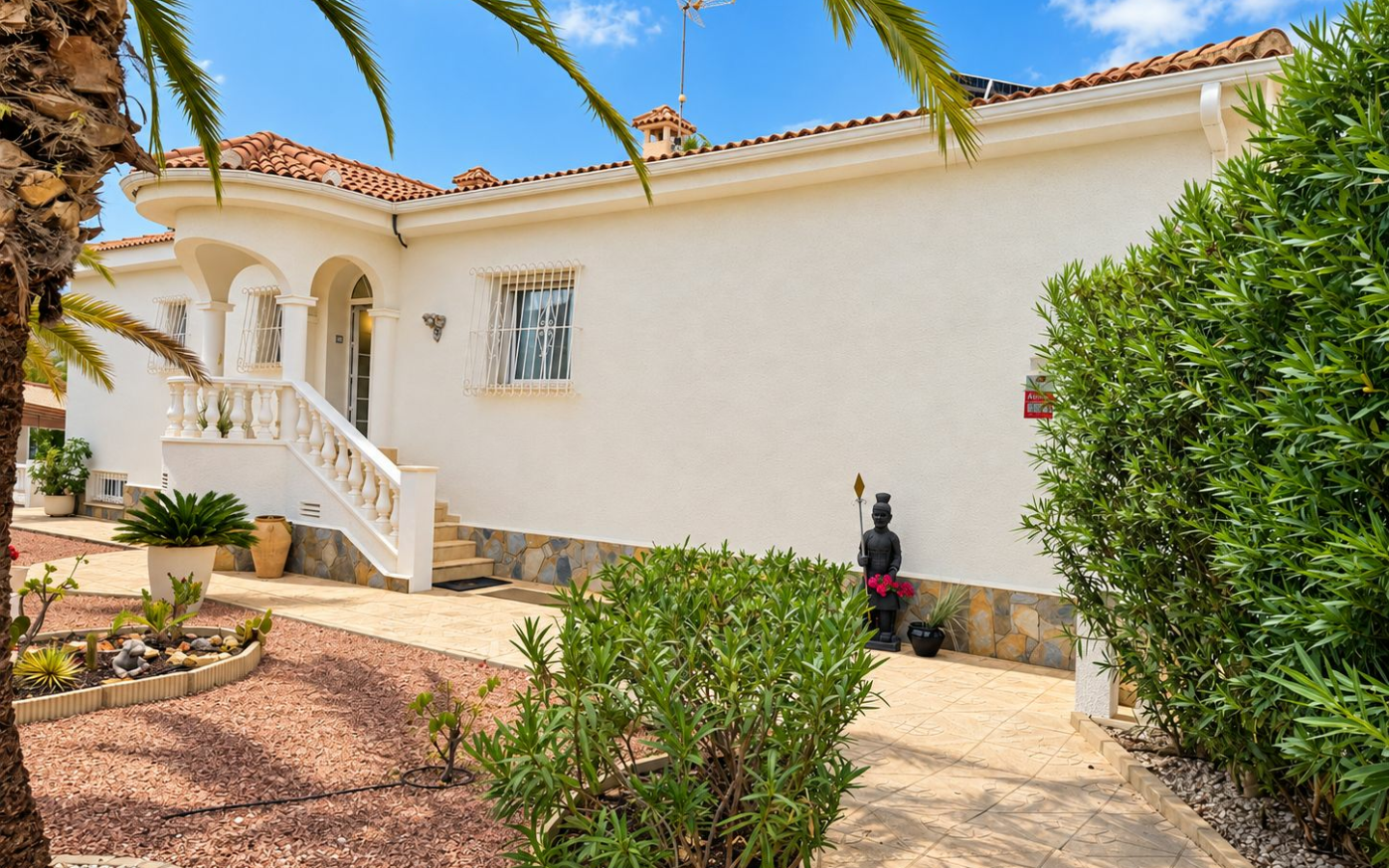 5-bedroom Villa In Rojales, Spain (344 M²)
