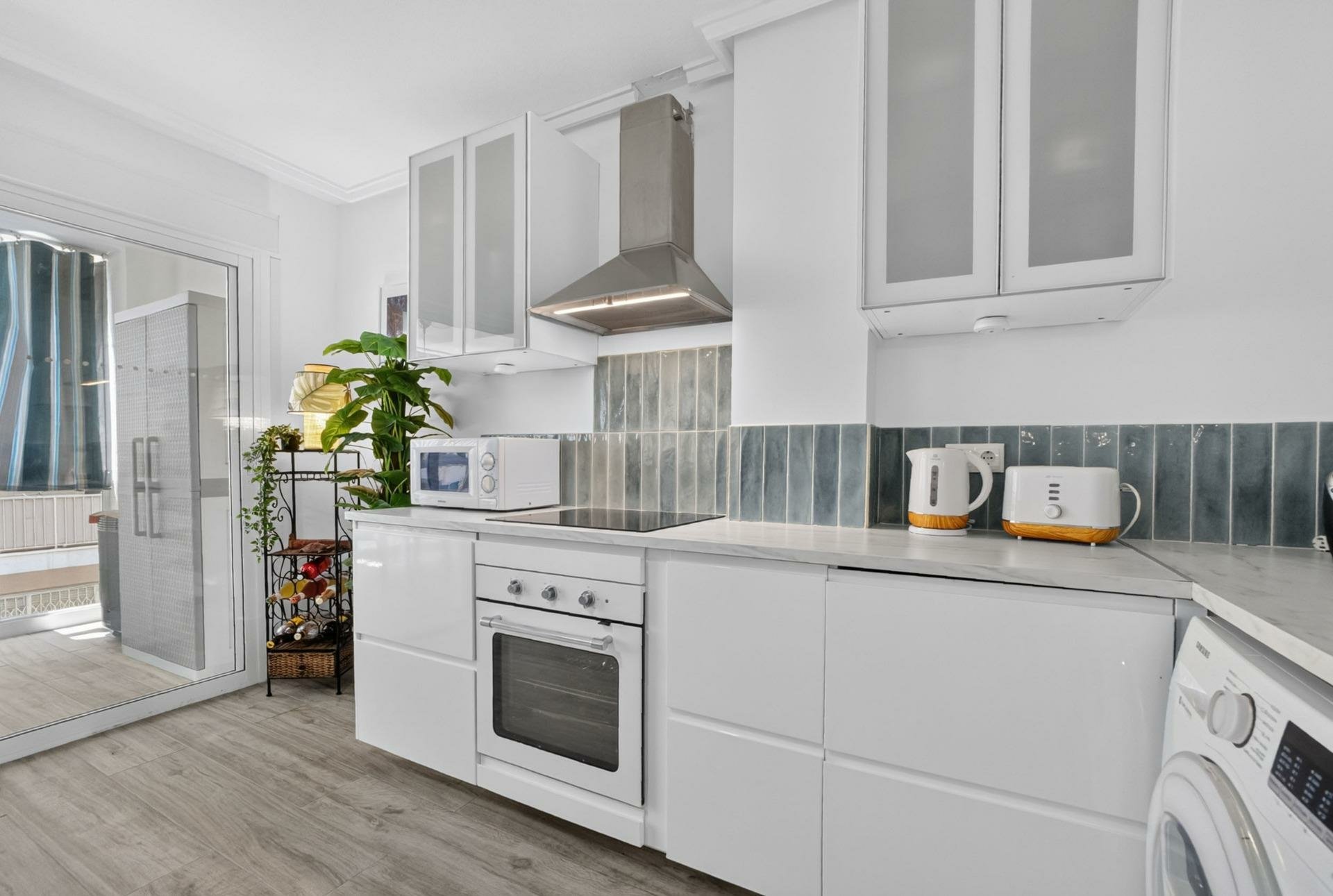 3-bedroom Apartment In Torrevieja, Spain (117 M²)