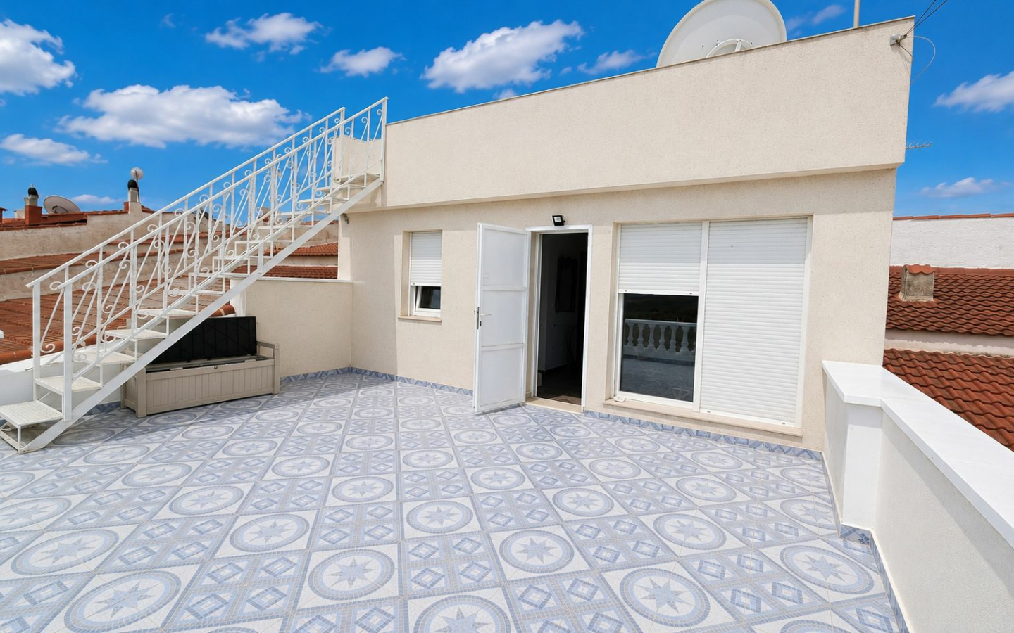 3-bedroom House In Almoradi, Spain (188 M²)