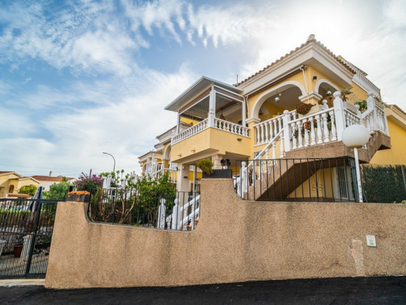 3-bedroom Villa In San Fulgencio, Spain (92 M²)