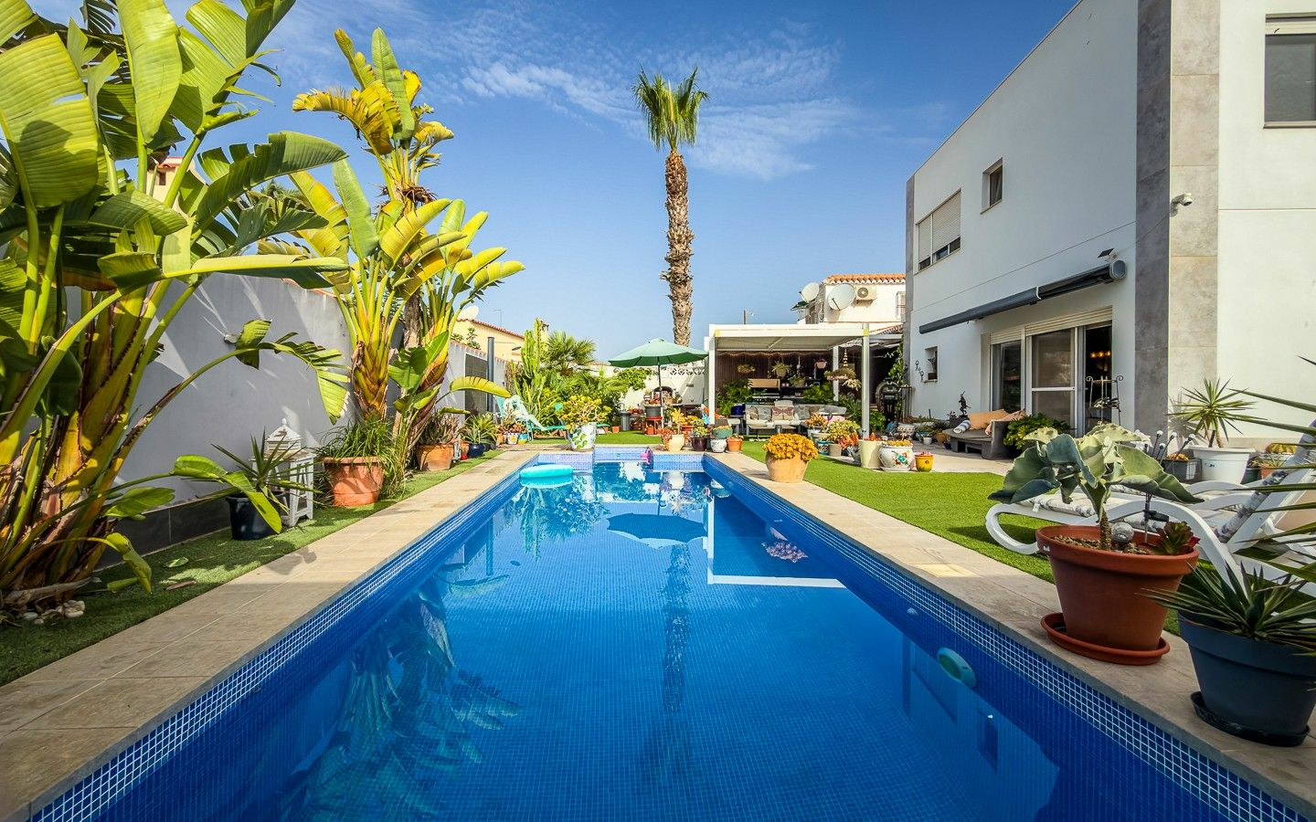 2-bedroom Villa In Torrevieja, Spain (130 M²)