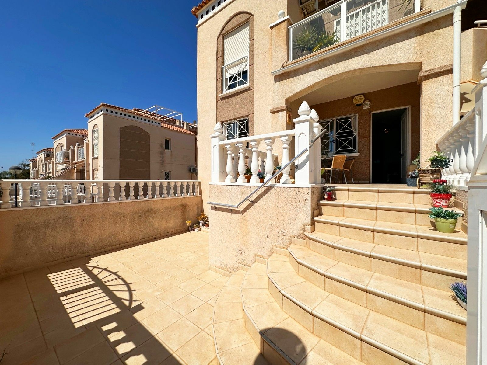 2-bedroom Bungalow In Albacete, Spain (59 M²)