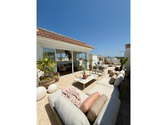 3-bedroom Penthouse In Rojales, Spain