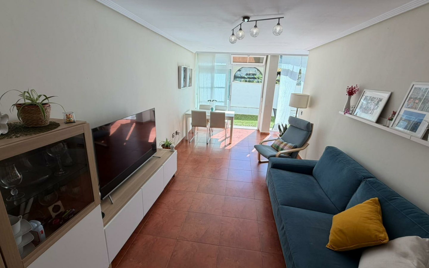 1-bedroom Apartment In Torrevieja, Spain (63 M²)