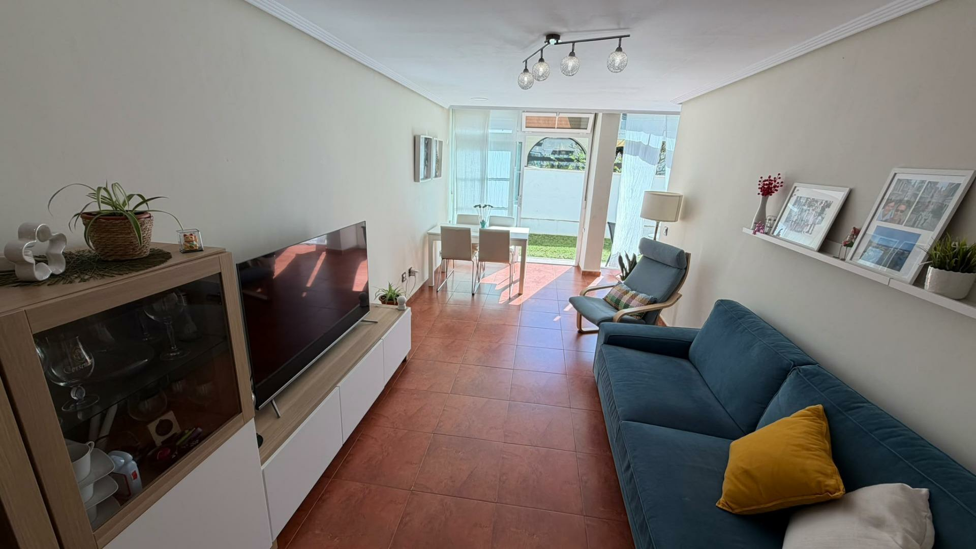 1-bedroom Apartment In Torrevieja, Spain (63 M²)
