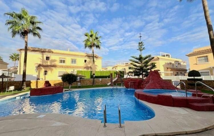 2-bedroom Bungalow In Orihuela Costa, Spain (60 M²)