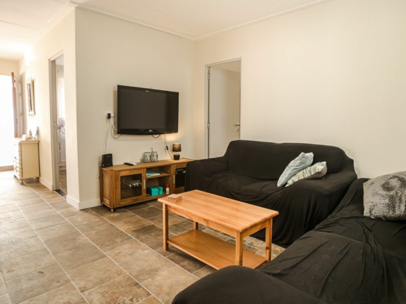 4-bedroom Apartment In San Javier, Spain (76 M²)