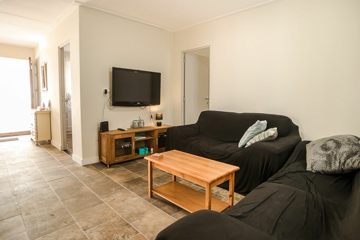 4-bedroom Apartment In San Javier, Spain (76 M²)
