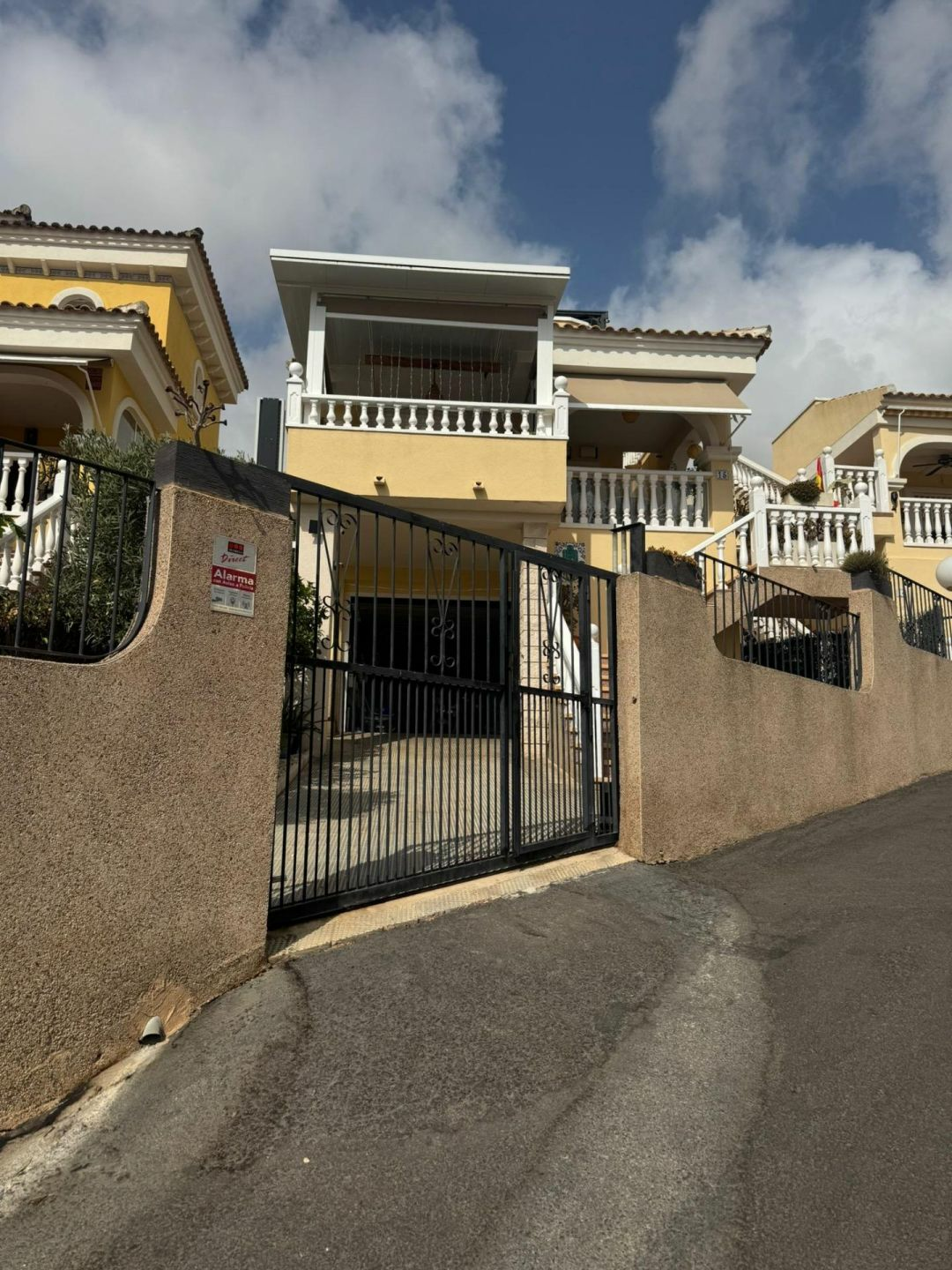 3-bedroom Duplex In San Fulgencio, Spain (170 M² Plot)