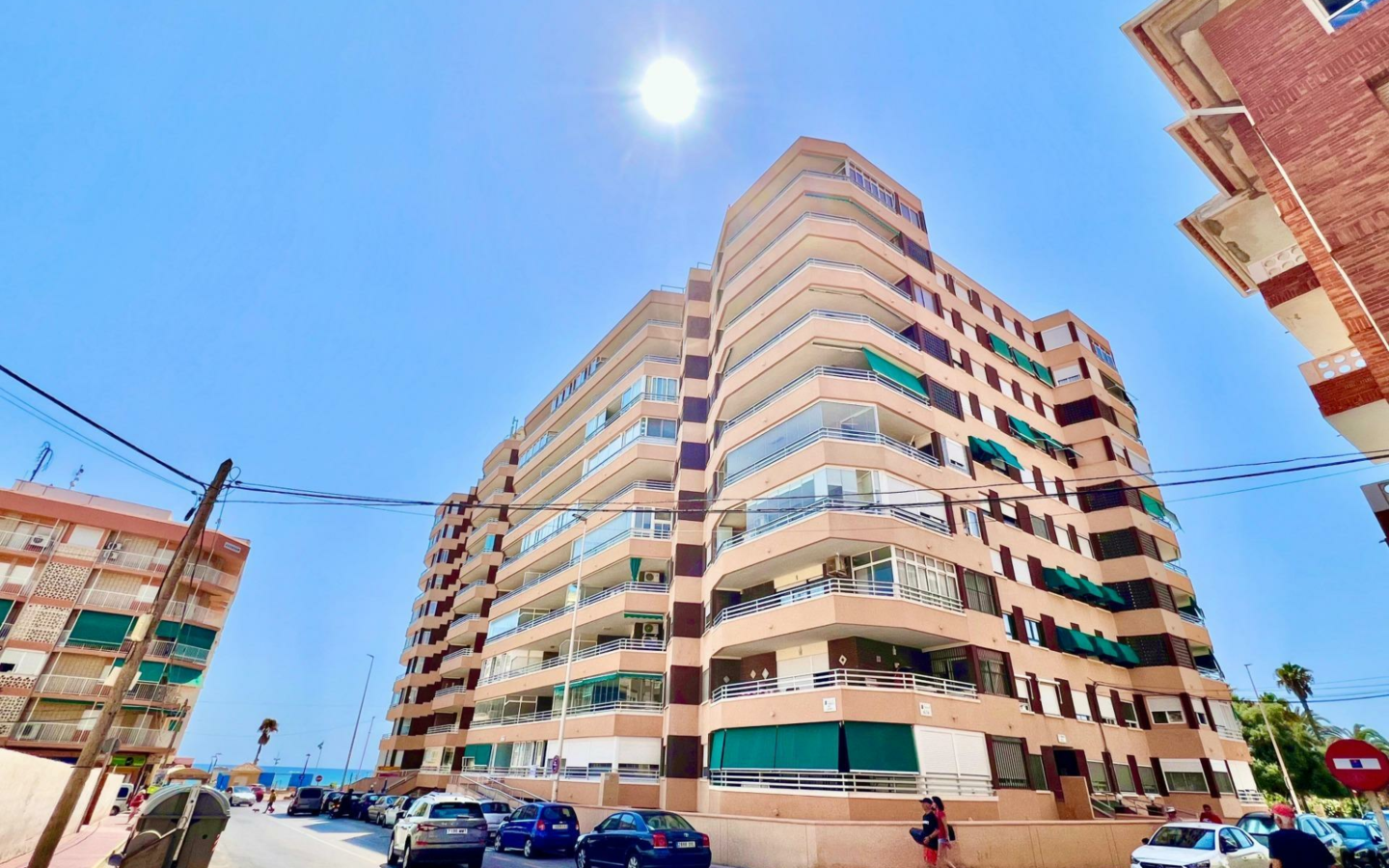3-bedroom Apartment In Torrevieja, Spain (110 M²)