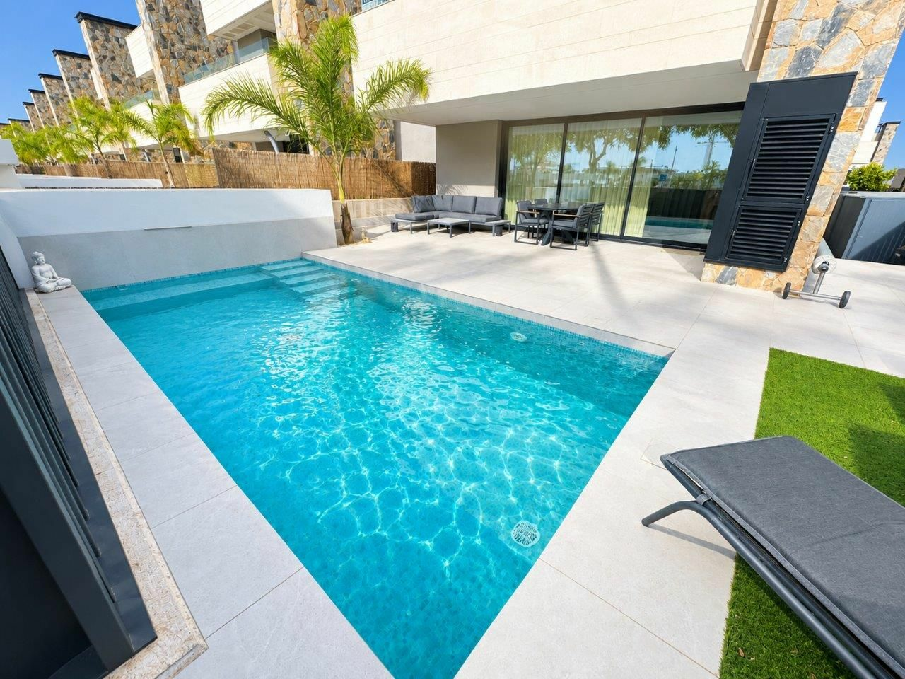 3-bedroom Villa In Los Alcázares, Spain
