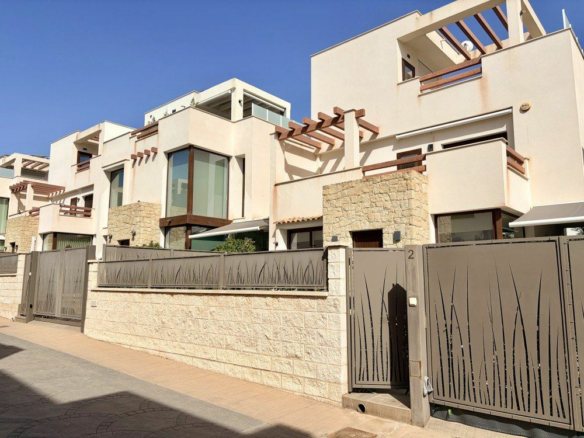 3-bedroom House In Rojales, Spain (156 M²)