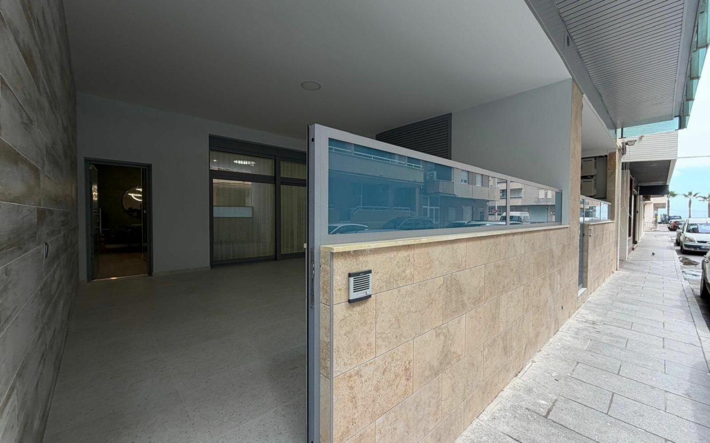 2-bedroom Apartment In Torrevieja, Spain (123 M²)