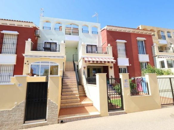 2-bedroom Apartment In Torrevieja, Spain (78 M²)