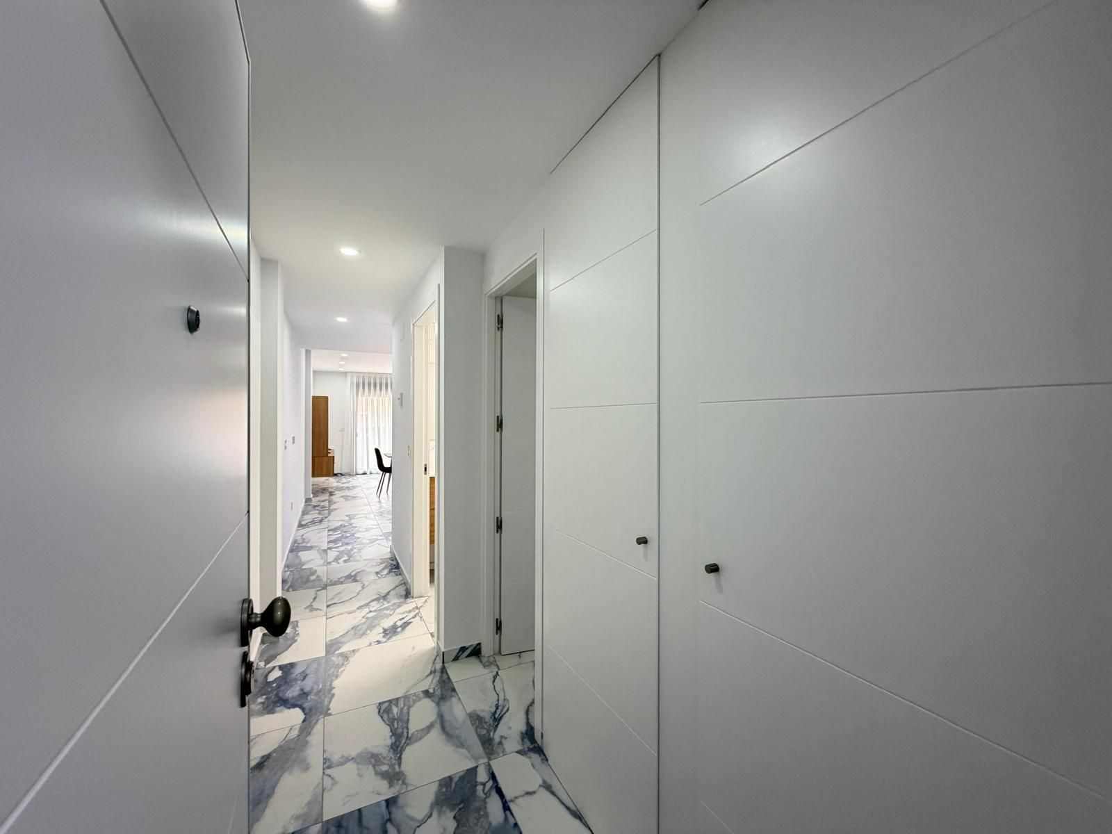 2-2-d1d775 3-bedroom Apartment In Torrevieja, Spain (113 M²)