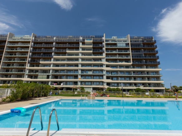 2-bedroom Apartment In Torrevieja, Spain (61 M²)