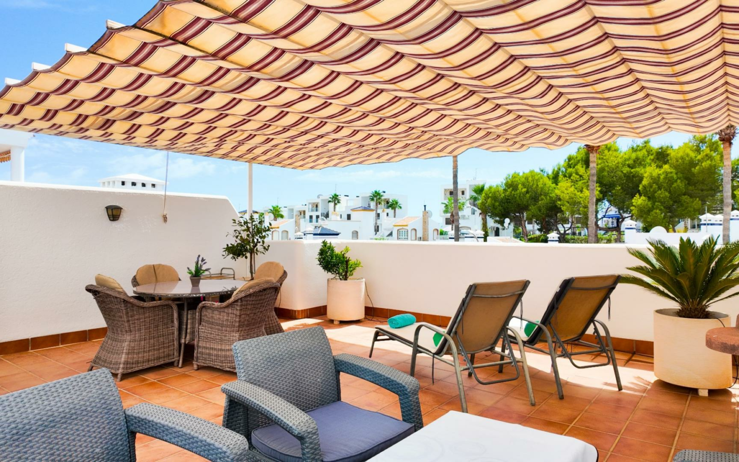 2-bedroom Apartment In Orihuela Costa, Spain (122 M²)