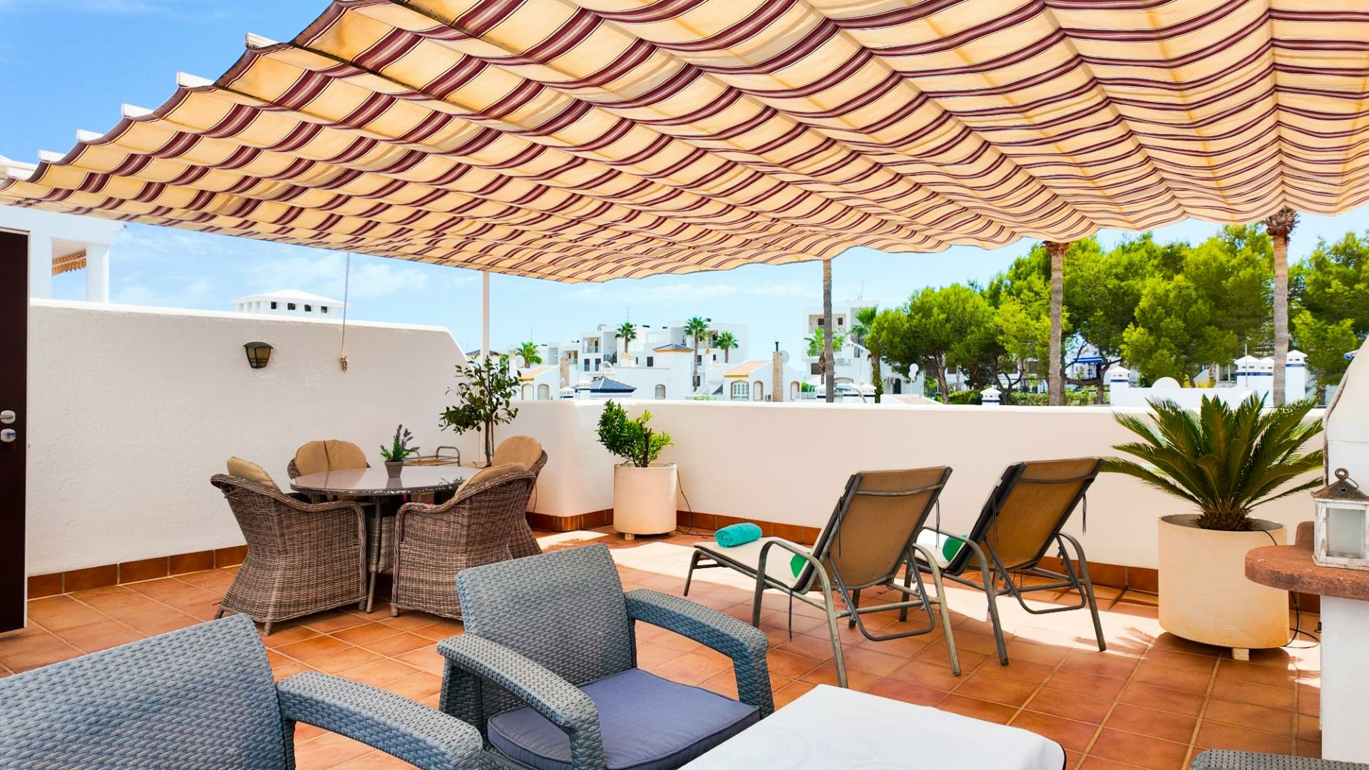 2-bedroom Apartment In Orihuela Costa, Spain (122 M²)