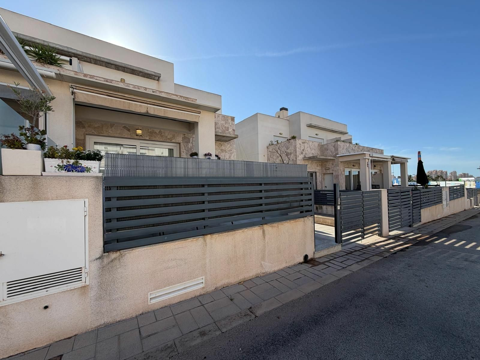 2-2-d885aa 3-bedroom House In Torrevieja, Spain (197 M²)