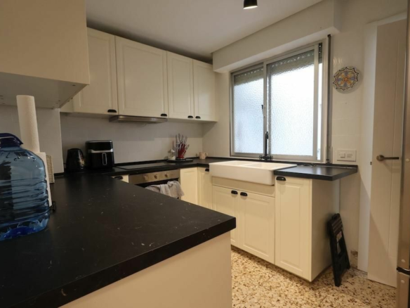 3-bedroom Apartment In Torrevieja, Spain (104 M²)