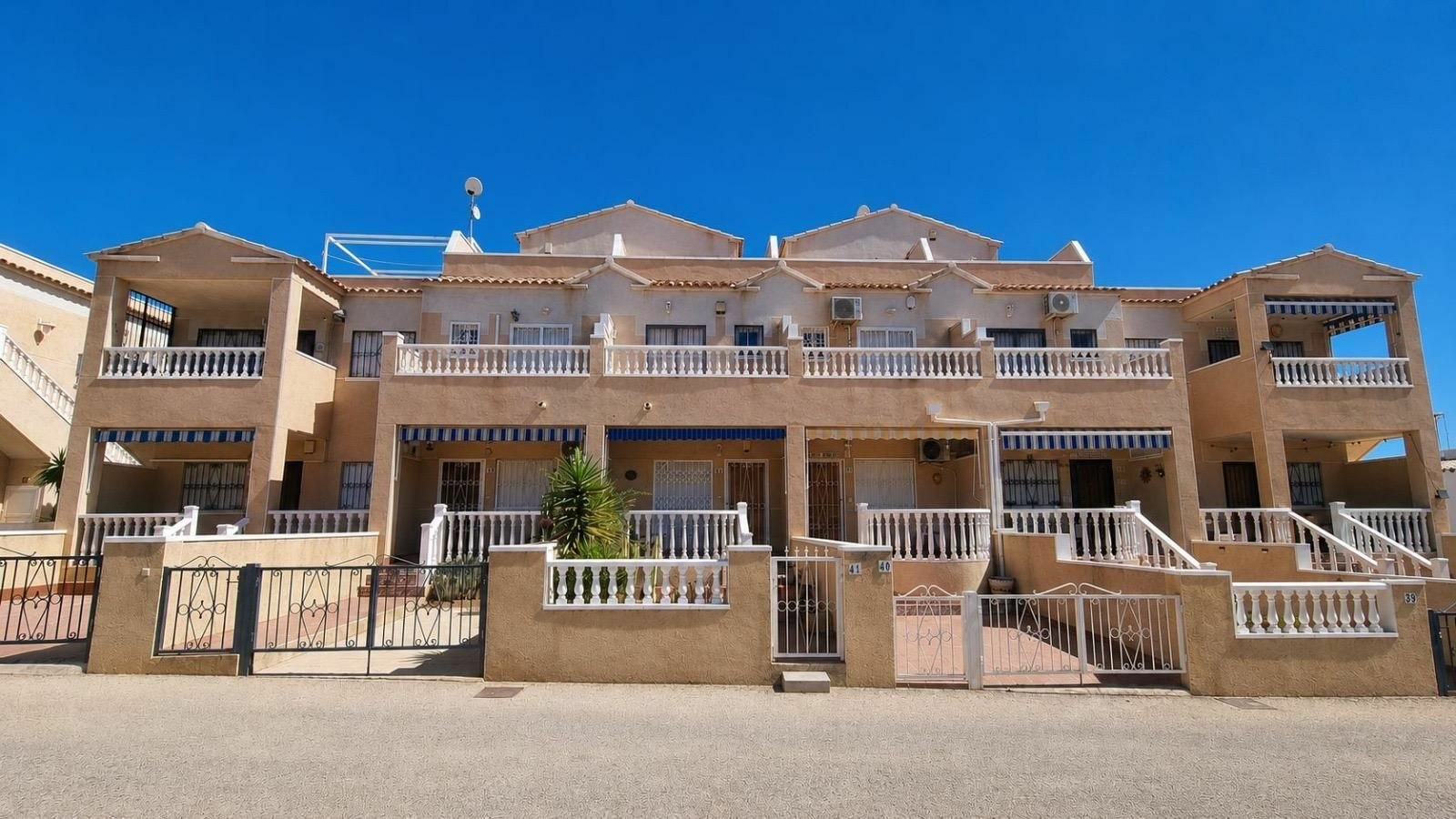 2-bedroom Duplex In Orihuela Costa, Spain (75 M²)